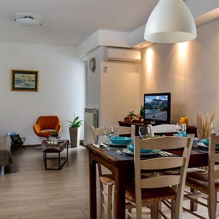 Apartman Grabar Roč Exterior foto