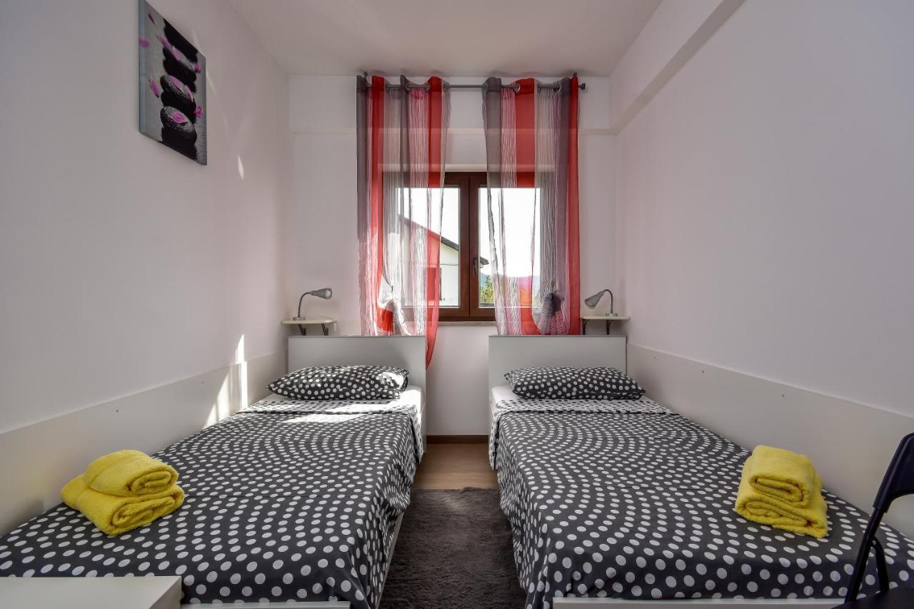 Apartman Grabar Roč Exterior foto